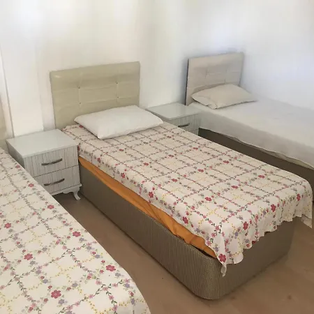 Ege 公寓式酒店 迪迪姆