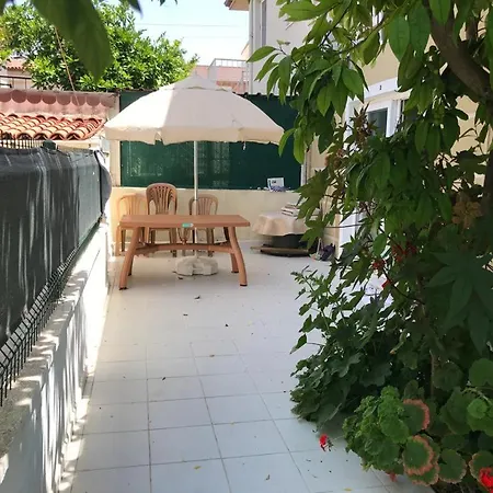 Ege Ξενοδοχείο με διαμερίσματα