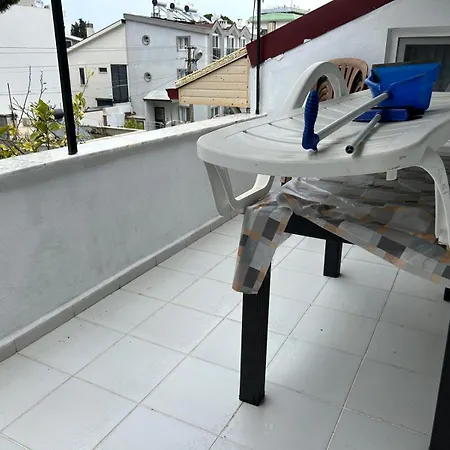 Ξενοδοχείο με διαμερίσματα Ege