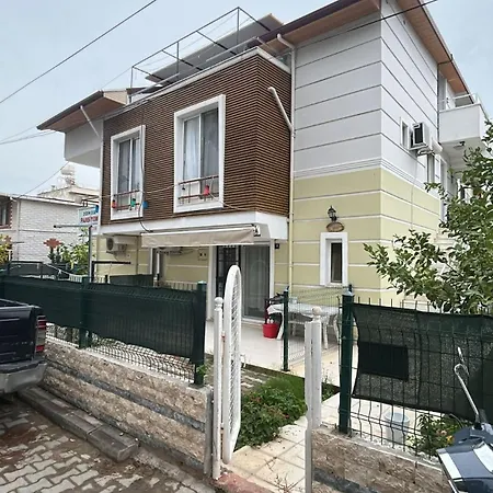 Ξενοδοχείο με διαμερίσματα Ege