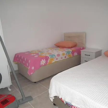 Aparthotel Ege *