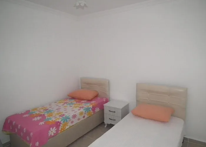 Aparthotel Ege *