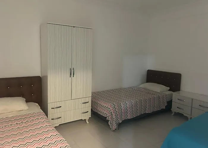 Aparthotel Ege *